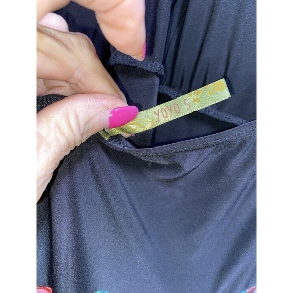 VTG Silky handkerchief halter dress shark bite hem Colorful abstract design Sz 4 - Picture 4 of 4